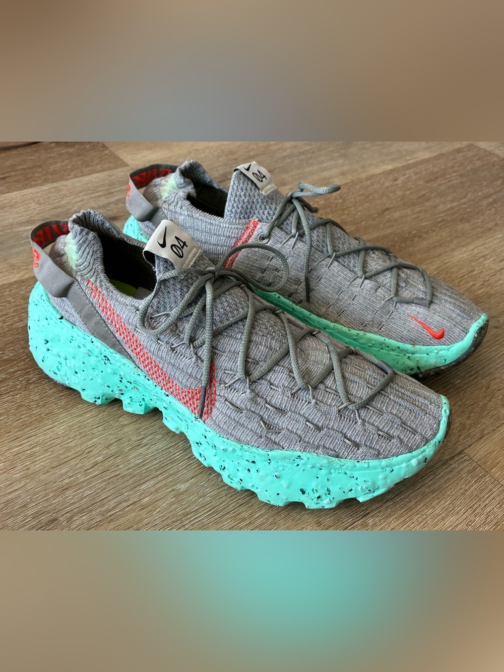 Nike Space Hippie 04 Dark Stucco Light Bone Green Glow CZ6398-020 Shoes Size 9.5